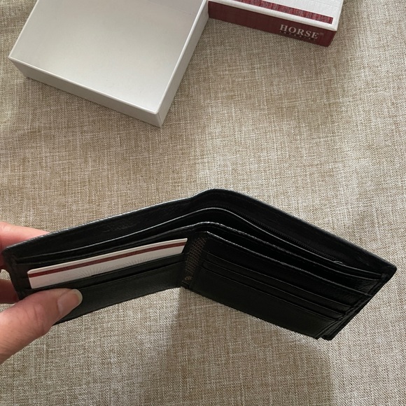 Brand New in box Men’s Wallet - Picture 6 of 6